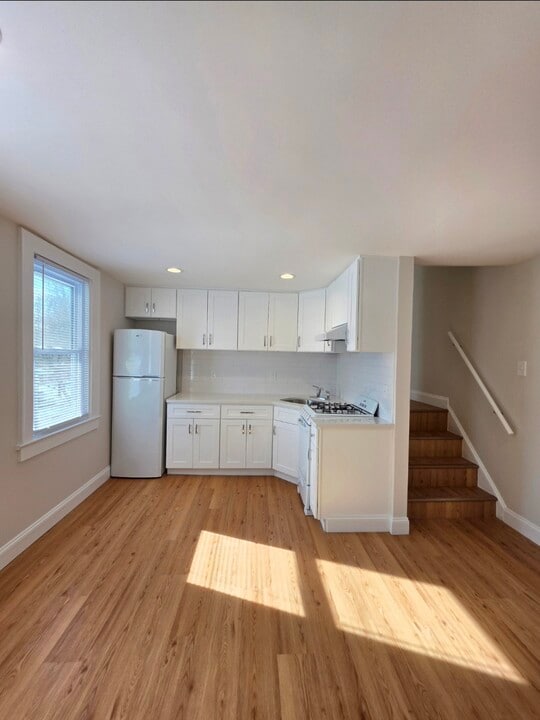 29 S Adelaide Ave in Highland Park, NJ - Foto de edificio