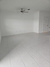 8841 Gallantree Pl in Land O Lakes, FL - Building Photo - Building Photo