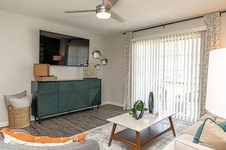 The Alexander Apartment Homes in Rock Hill, SC - Building Photo - Building Photo