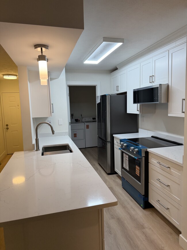 property at 120 Creekwood Dr