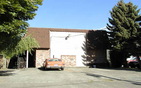 4212 SE 15th Ave in Portland, OR - Building Photo - Building Photo