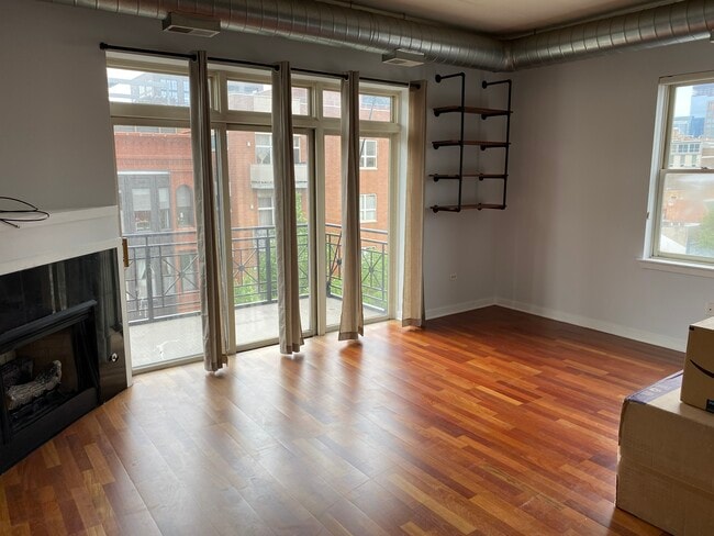 property at 1155 W Madison St