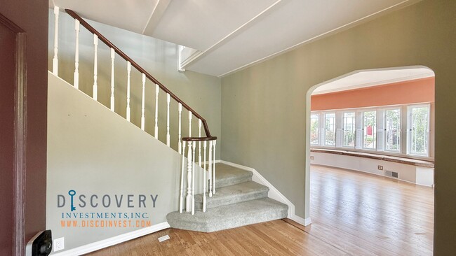121 Fairview Ave in Piedmont, CA - Building Photo - Building Photo