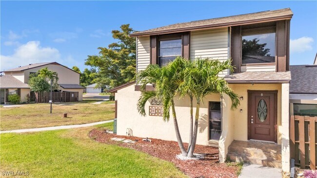 property at 624 SE 12th Ct