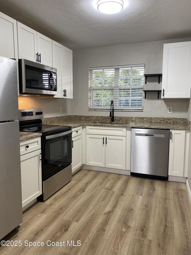 265 Benchor Rd NW in Palm Bay, FL - Building Photo - Building Photo