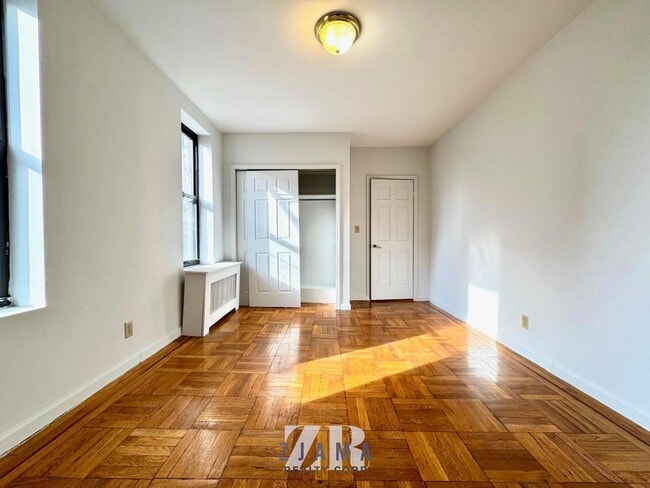 114 Albemarle Rd in Brooklyn, NY - Building Photo - Building Photo