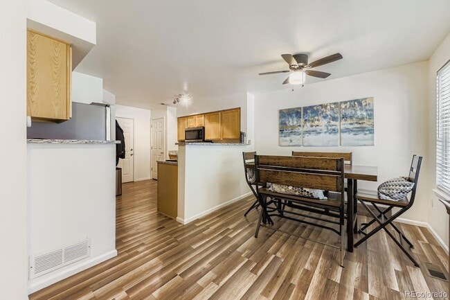 1185 W 112th Ave in Westminster, CO - Foto de edificio - Building Photo