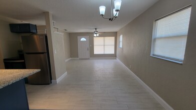 4806 Vanguard St in Orlando, FL - Building Photo - Building Photo