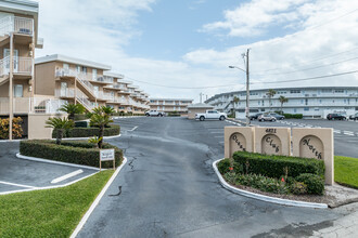 Ocean Club North in New Smyrna Beach, FL - Building Photo - Building Photo