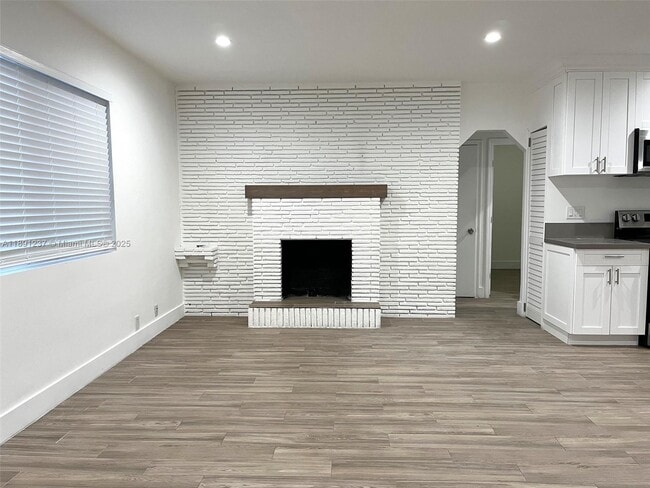 1818 Sherman St in Hollywood, FL - Foto de edificio - Building Photo