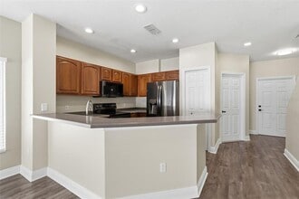 20484 Needletree Dr in Tampa, FL - Building Photo - Building Photo