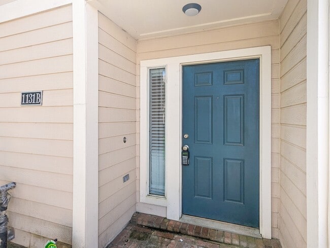 property at 1131 W 24th St