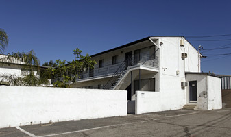 Continental Apartments in Ontario, CA - Building Photo - Building Photo