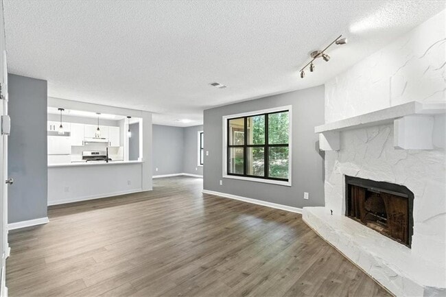 3009 Hawthorne Pl in Smyrna, GA - Building Photo - Building Photo