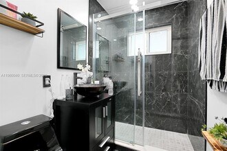 7831 Hope St in Hollywood, FL - Building Photo - Building Photo