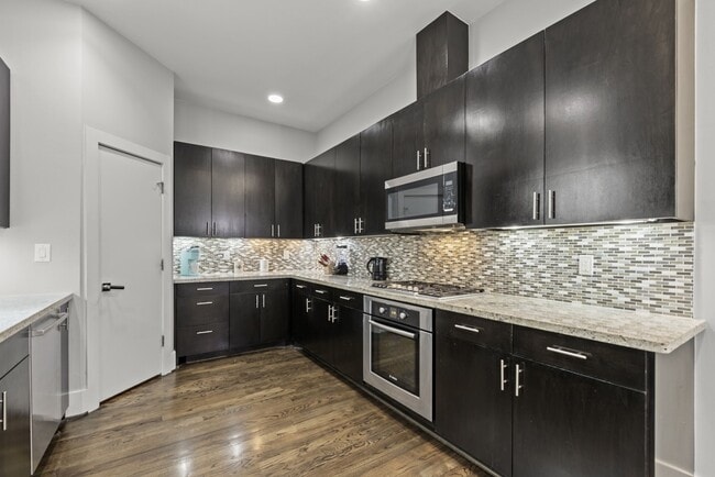 property at 2119 Hadley St