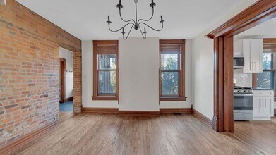 129-131-131 E Sycamore St in Columbus, OH - Building Photo - Building Photo