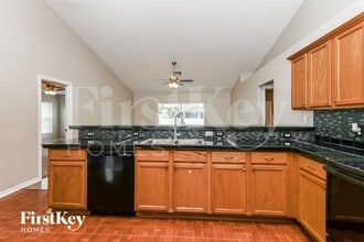 4105 NE 10th Ave in Cape Coral, FL - Building Photo - Building Photo