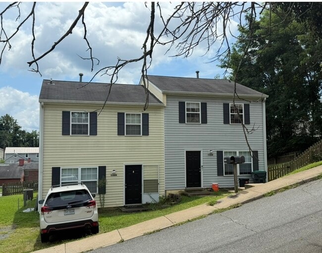 property at 1102A Grove St