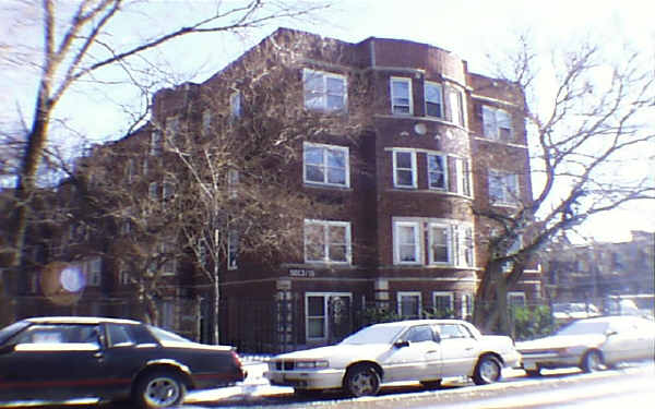 5013-5015 N Kenmore Ave in Chicago, IL - Foto de edificio - Building Photo