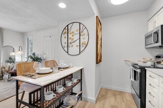 AVIA Lofts on Liberty Ridge in Jacksonville, FL - Building Photo - Building Photo