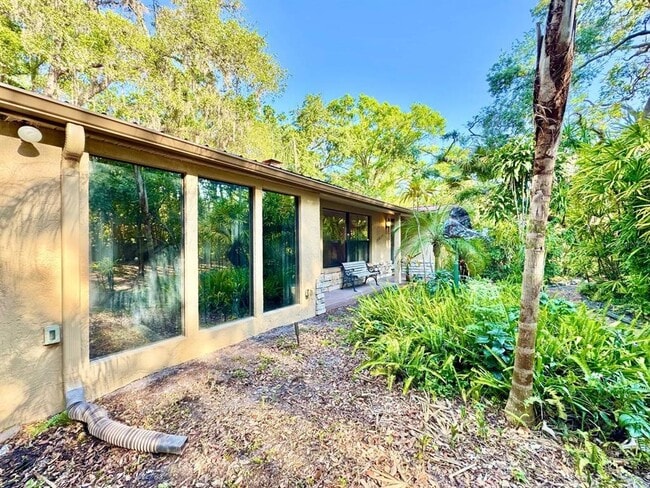 14824 N 23rd St in Lutz, FL - Building Photo - Building Photo