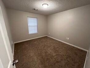 608 Sandy Dr in Beebe, AR - Building Photo - Building Photo