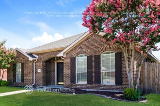 1434 Vanderbilt Ln in Mesquite, TX - Building Photo - Building Photo