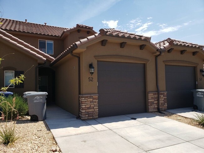 325 N Red Stone Rd in Washington, UT - Building Photo - Building Photo