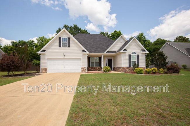54 Apache Trail in Fort Mitchell, AL - Building Photo - Building Photo