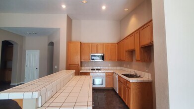 2912 Mars Hill St in Modesto, CA - Building Photo - Building Photo