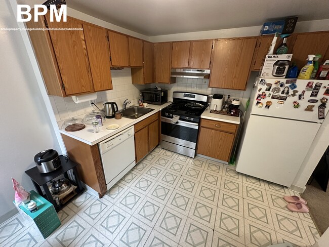 property at 20 Colborne Rd