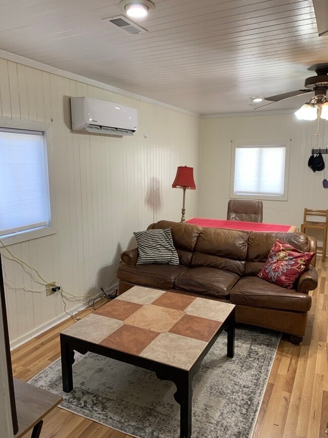 2525 Rio Mills Rd, Unit A