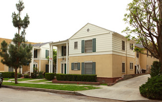 The Horseshoe Apartments