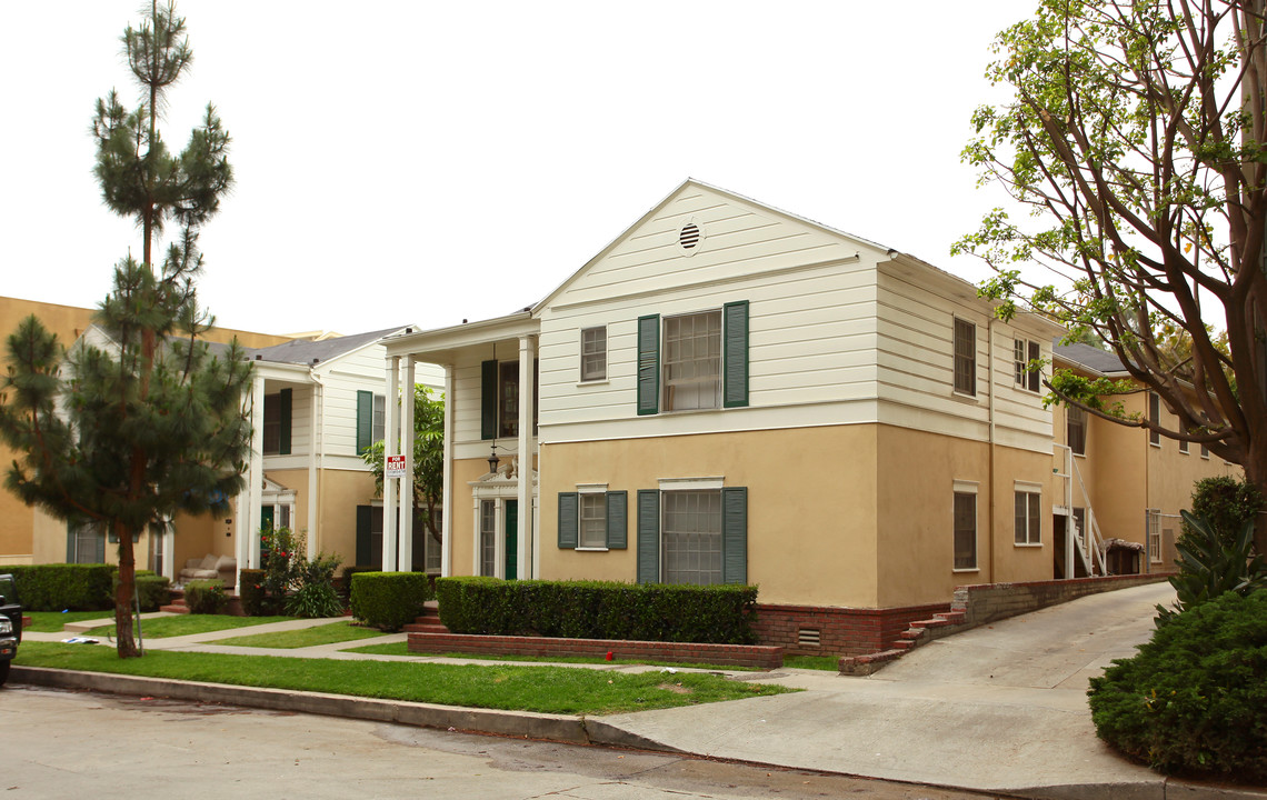 The Horseshoe in Los Angeles, CA - Building Photo