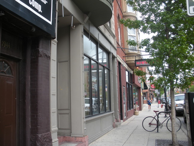 1944 W Chicago Ave, Unit 3rd