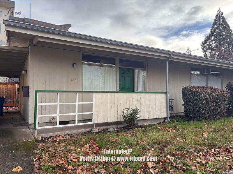 1889 Hilyard St in Eugene, OR - Building Photo