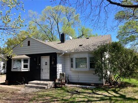 6343 Nicollet Ave in Minneapolis, MN - Building Photo