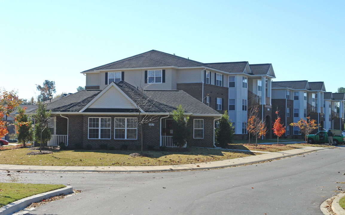 Pine Hill Apartments in Orangeburg, SC - Building Photo