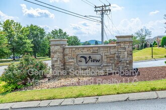 1628 Brentwood Pointe in Franklin, TN - Foto de edificio - Building Photo