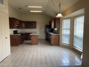 2210 Illinois Dr in Harker Heights, TX - Building Photo - Building Photo