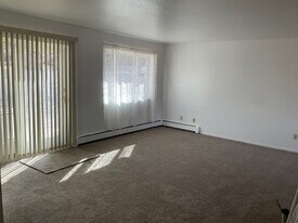 608 N Orchard Ave, Unit A in Canon City, CO - Building Photo