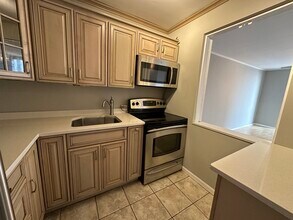2650 N Lakeview Ave in Chicago, IL - Building Photo - Building Photo