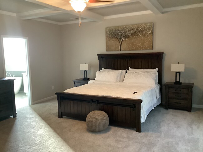 property at 867 Orwell Dr
