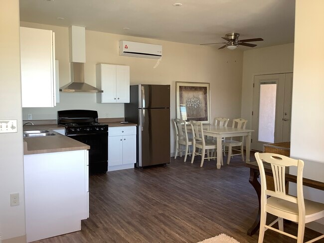 470 Morgan St, Unit 5 in Truth Or Consequences, NM - Foto de edificio - Building Photo