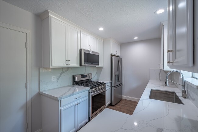 property at 3515 Lake Ridge Bend