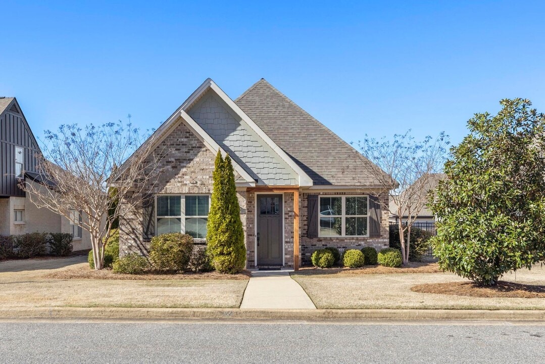 1407 Eden Gate Crossing in Auburn, AL - Building Photo