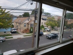726 Golden Ave in Secaucus, NJ - Building Photo - Building Photo