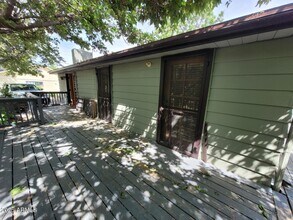 16685 Shrine Dr in Yarnell, AZ - Foto de edificio - Building Photo