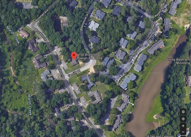4700 Brockton Dr in Raleigh, NC - Building Photo - Building Photo